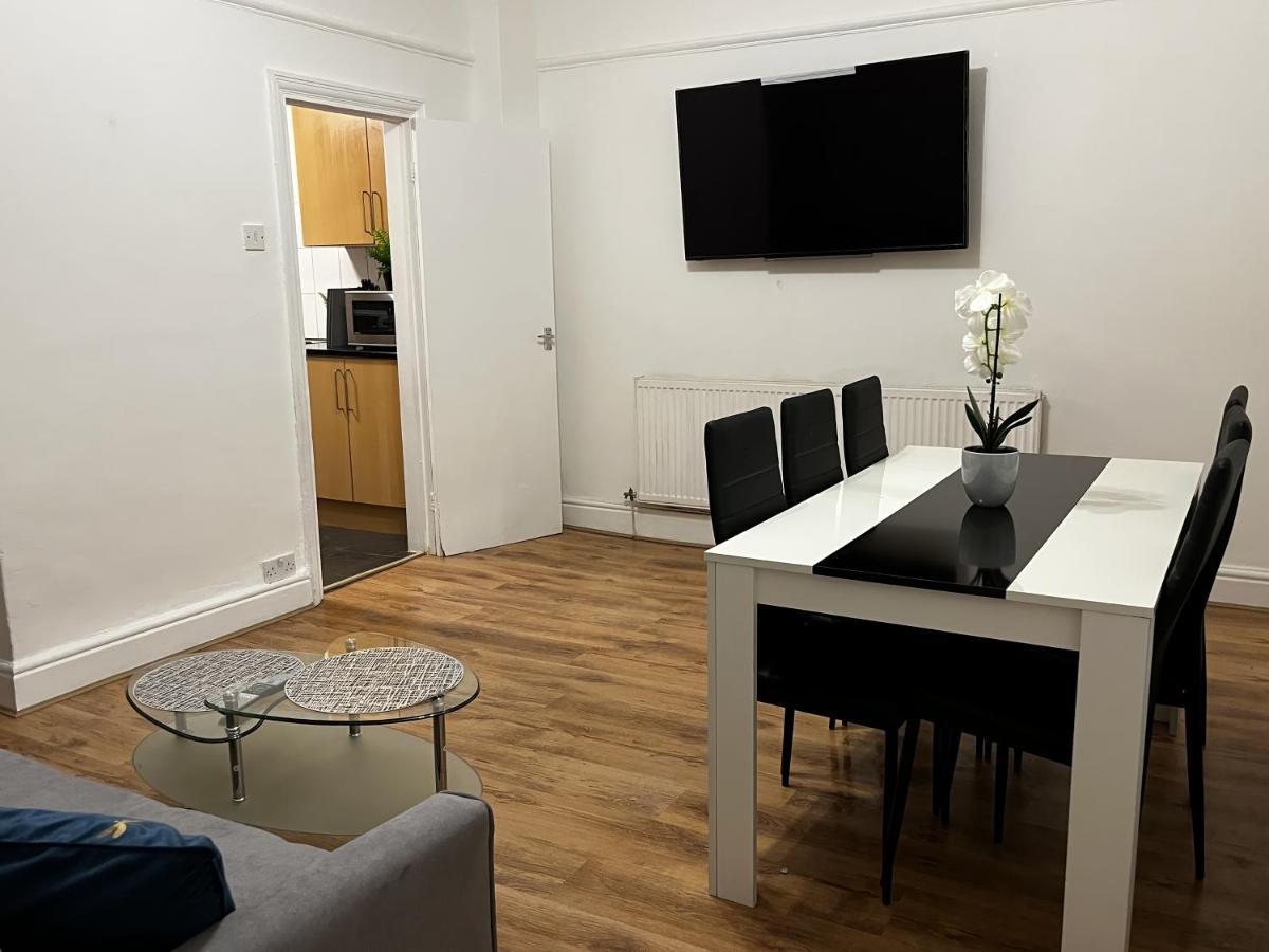 Villa Angel House à Manchester Extérieur photo