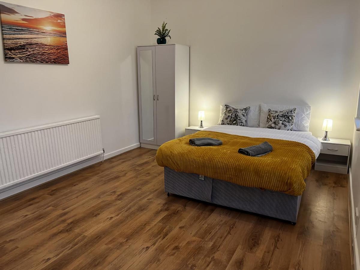 Villa Angel House à Manchester Extérieur photo